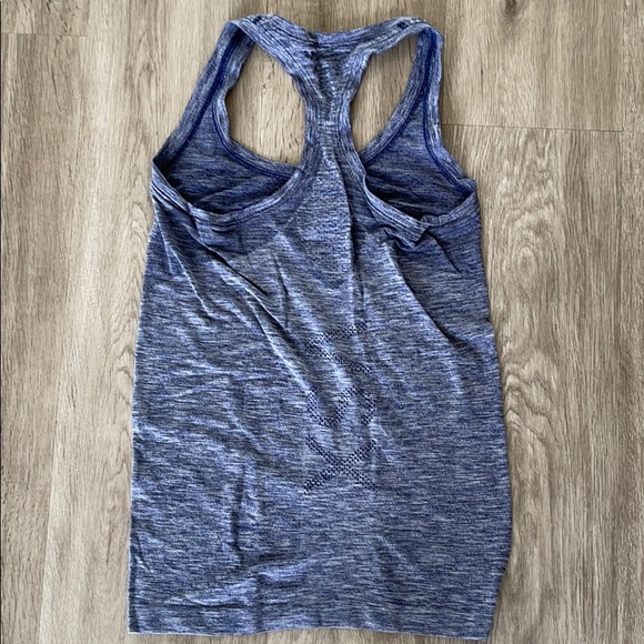 Victoria Secret Sport tank top - Small - Picture 3 of 5